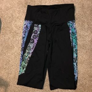 Black reflective leggings